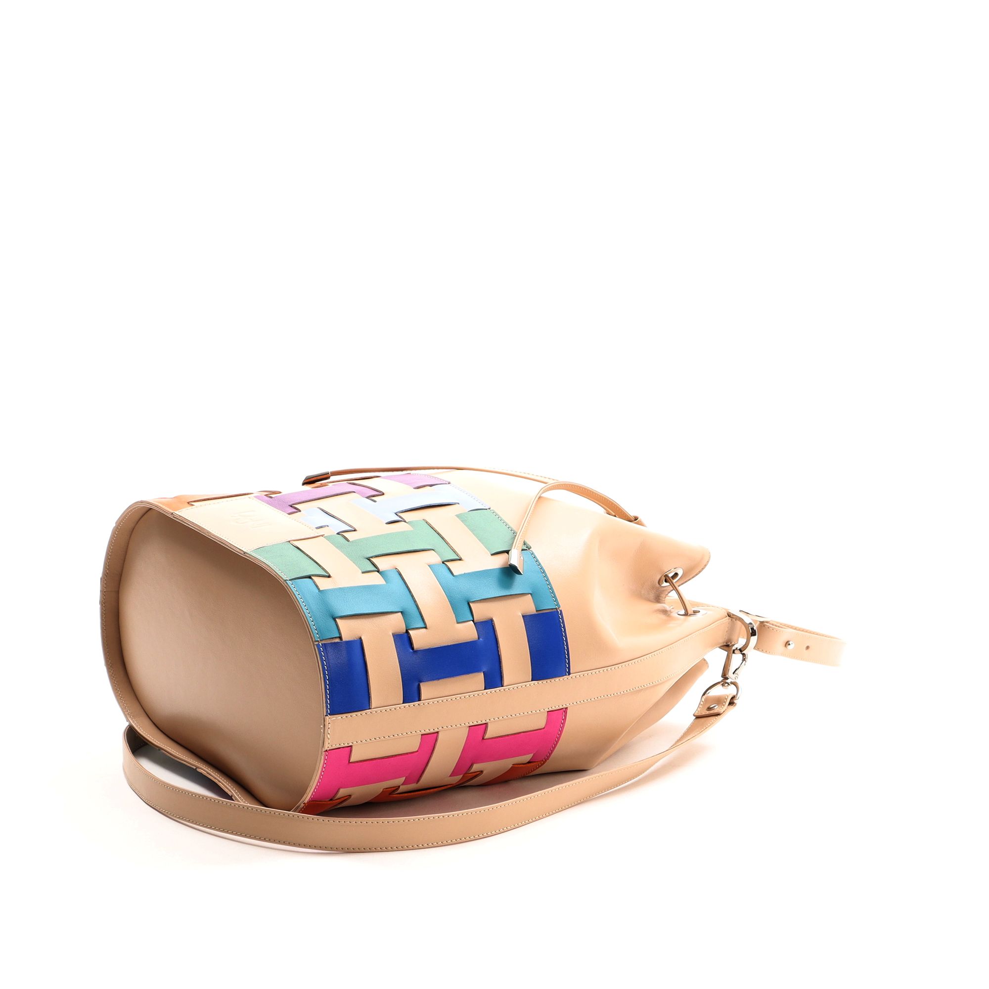 2102 AL -  REMAKE  BUCKET BAG